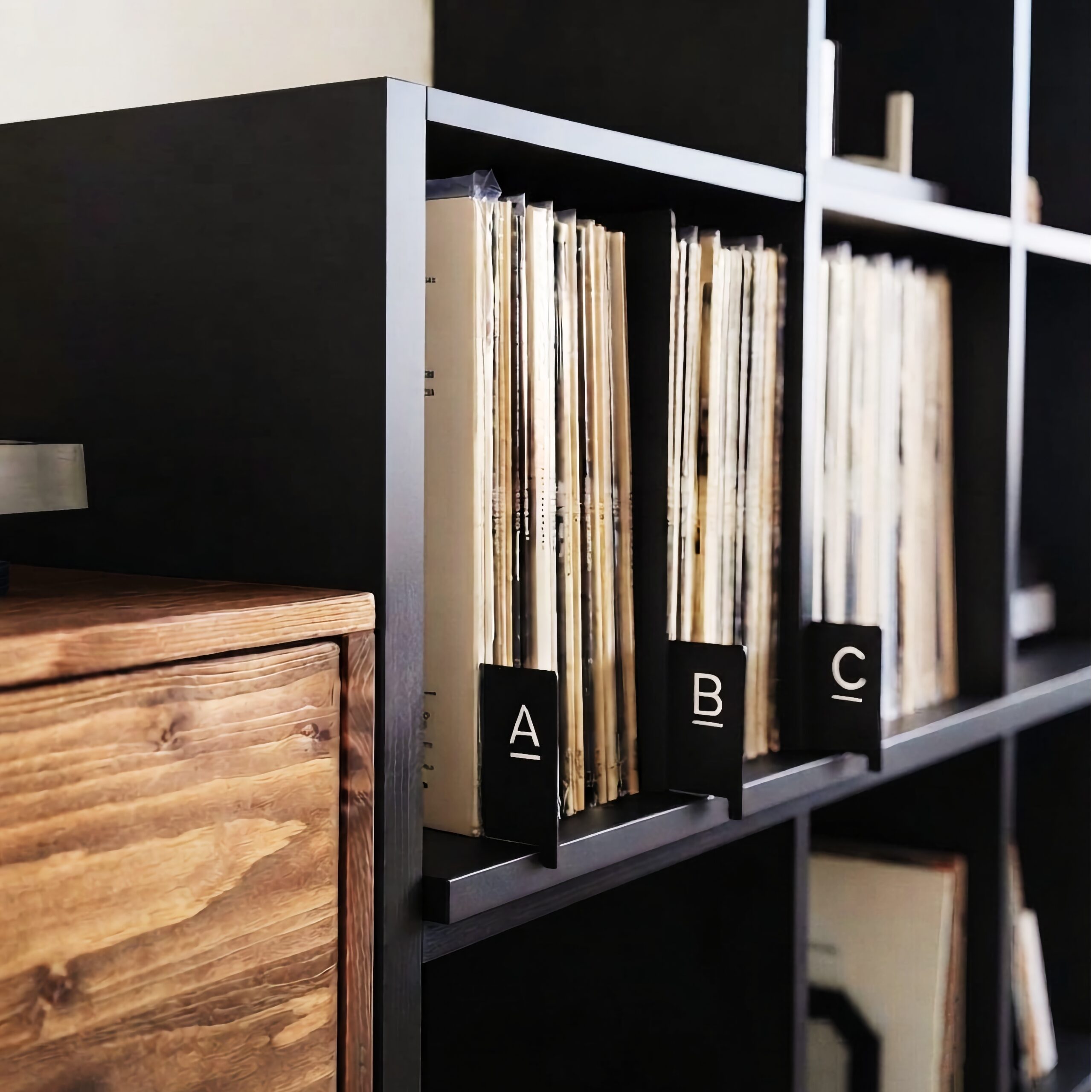 square Premium | EdgeSet™ A‑Z Vinyl Record Dividers - Image 1